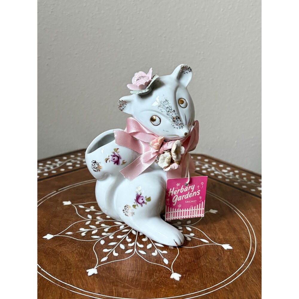 Vintage Richard Japan Porcelain Raccoon/Squirrel Planter Vase Animal Figurine